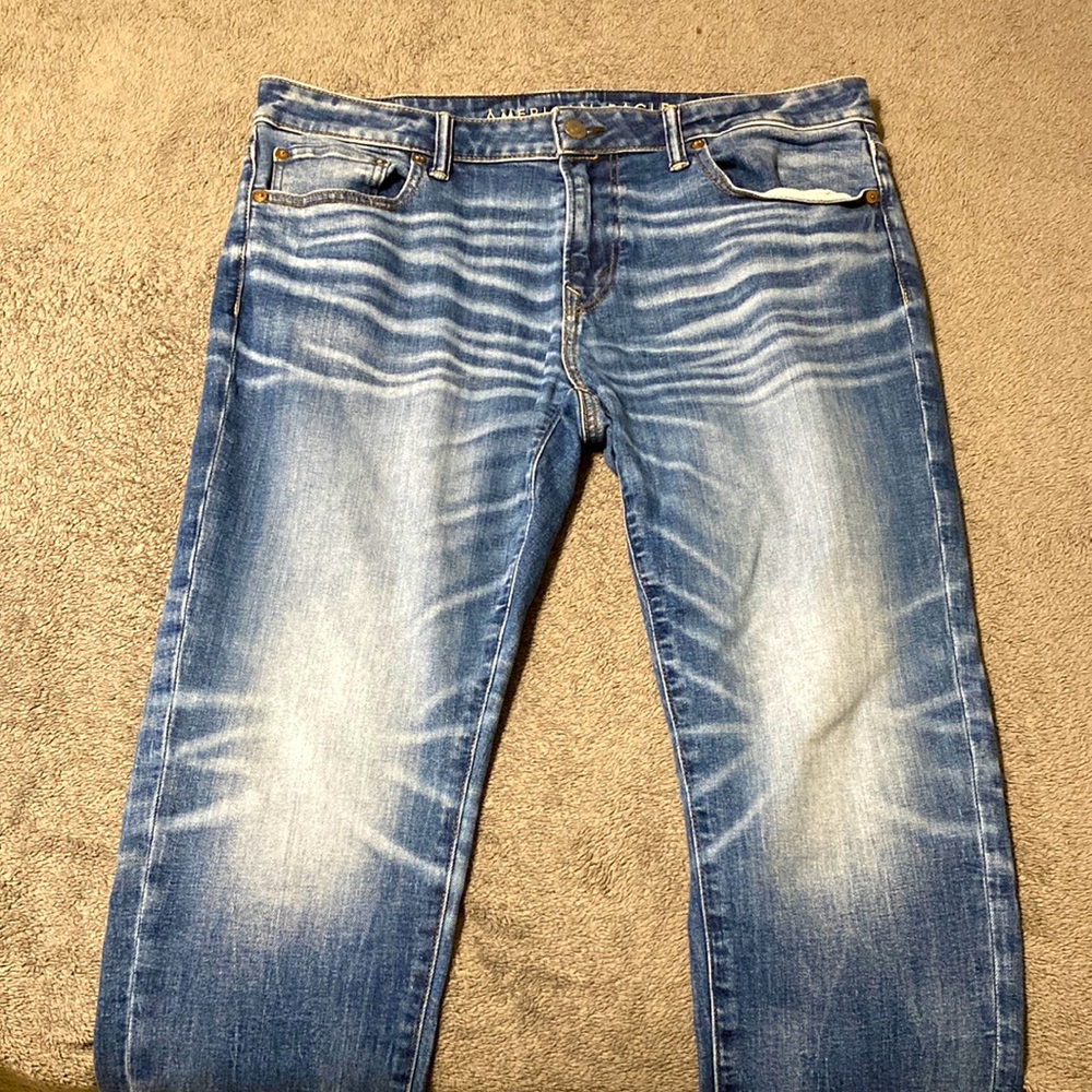 AMERICAN EAGLE SLIM JEANS MENS SIZE LARGE/36